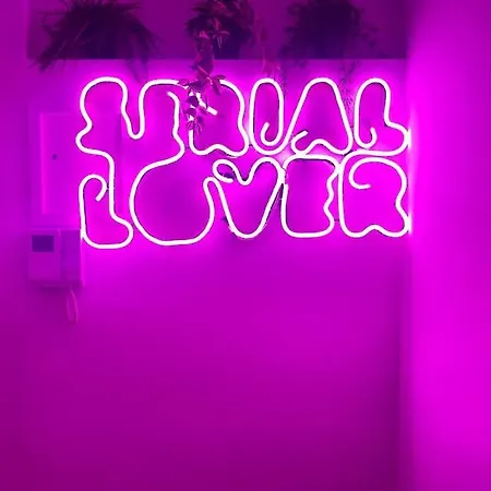 Ybh Urzaiz 33-35, 1 * Vigo