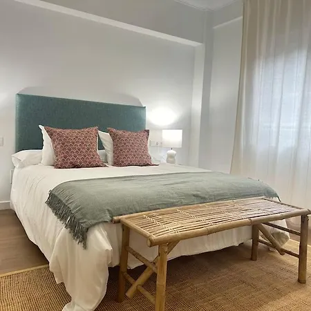 Ybh Urzaiz 33-35, 1 *