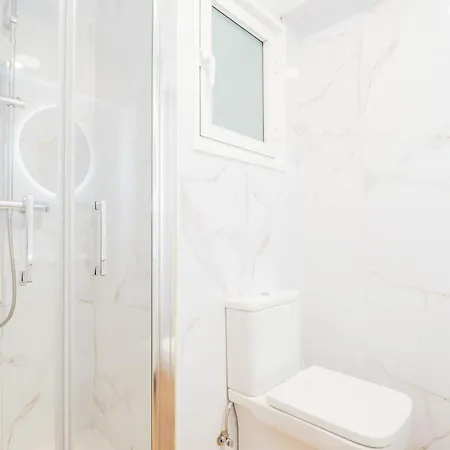 Ybh Urzaiz 33-35, 1 *